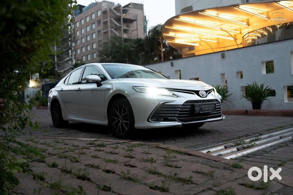 Toyota Camry Hybrid, 2024, Petrol