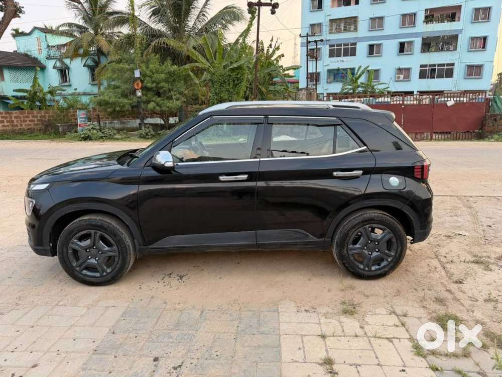 Hyundai Venue, 2024, Petrol