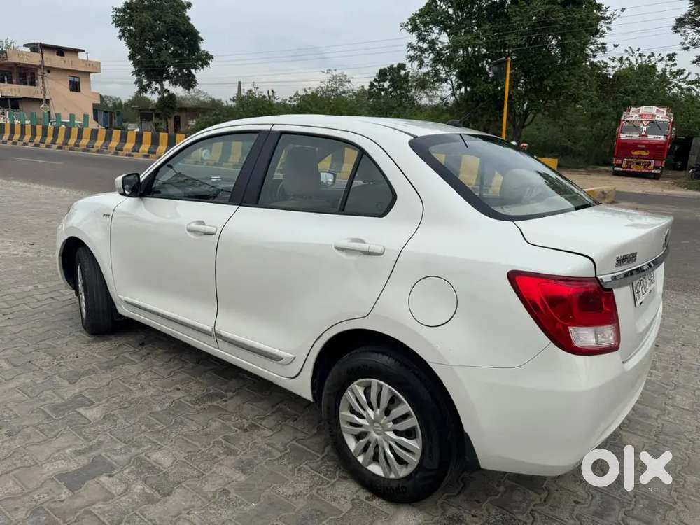 Maruti Suzuki Dzire 2018 Petrol 95000 Km Driven