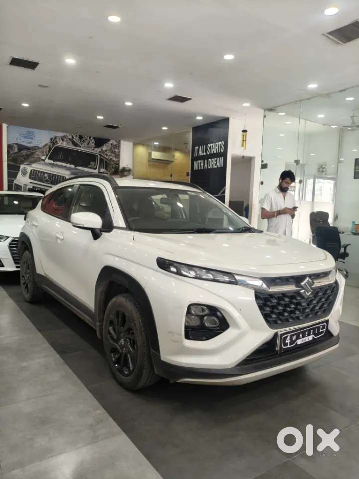 Maruti Suzuki Fronx Alpha 1.0l Turbo 6 At, 2023, Petrol