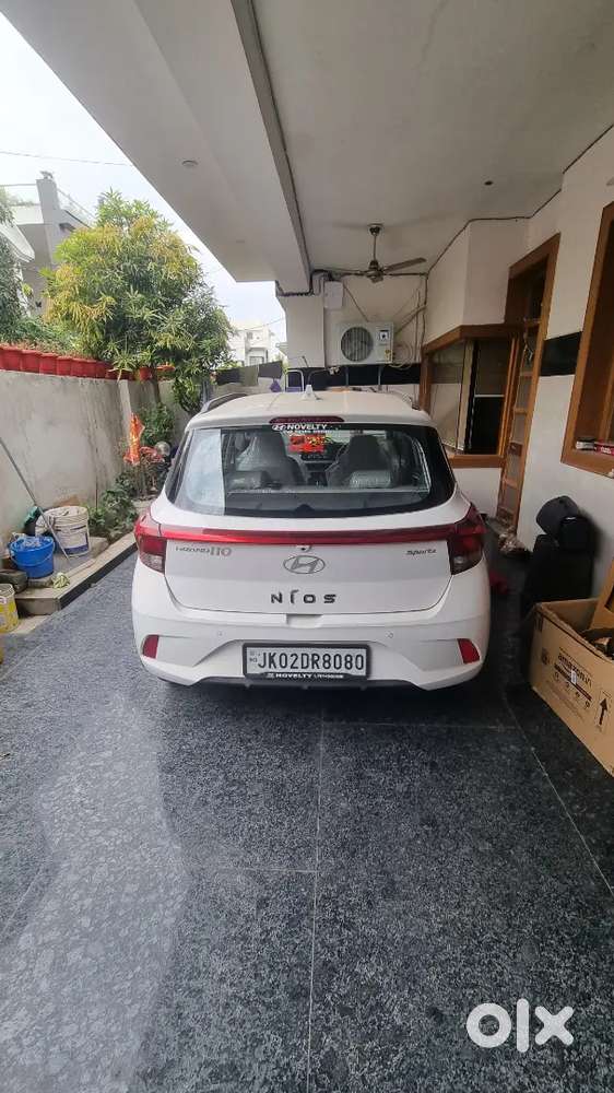 Grand I10 Sports Optional, Drive 1965km Only