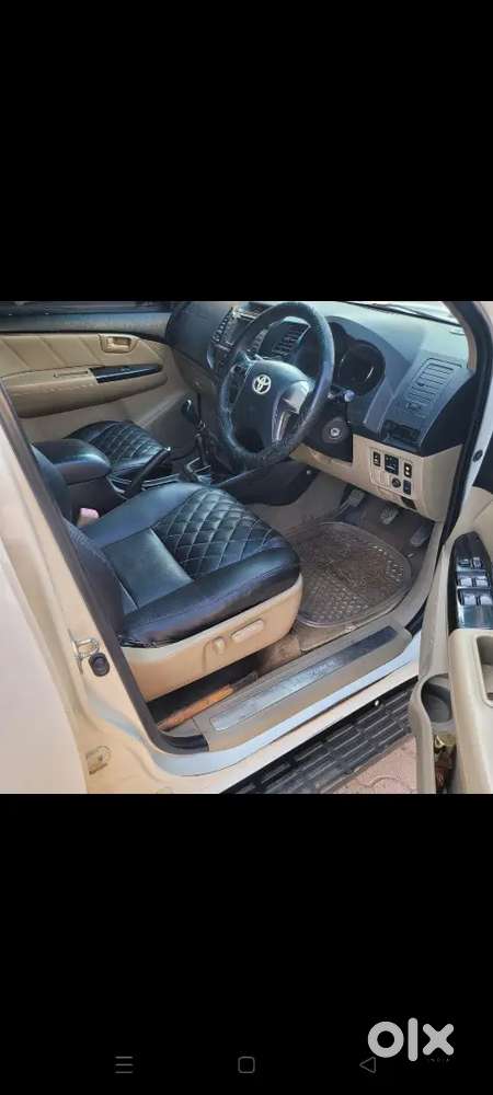 Toyota Fortuner 2014