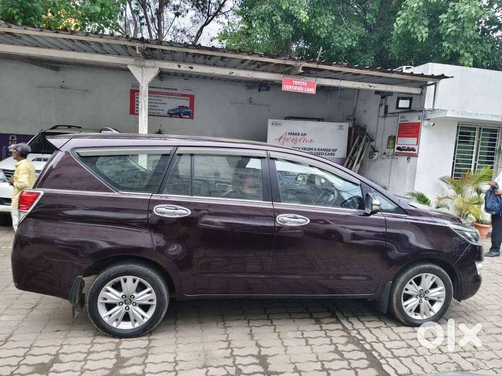 Toyota Innova Crysta 2.8z Automatic, 2016, Diesel
