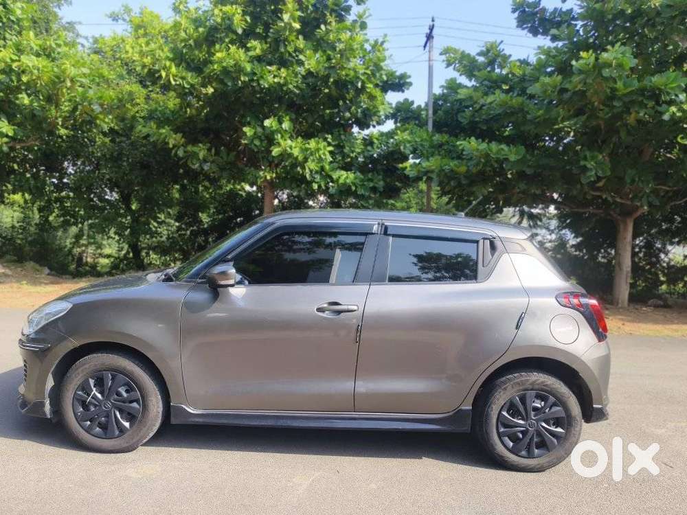 Maruti Suzuki Swift, 2023, Petrol