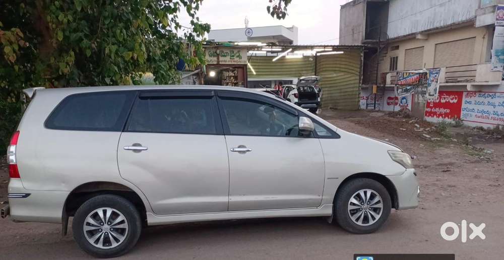 Toyota Innova Diesel 2015