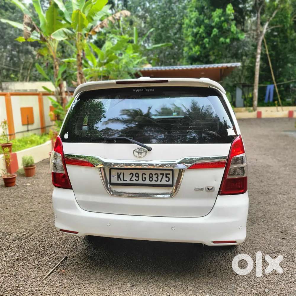 Toyota Innova 2.0 Vx 2013