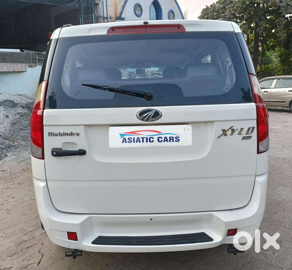 Mahindra Xylo