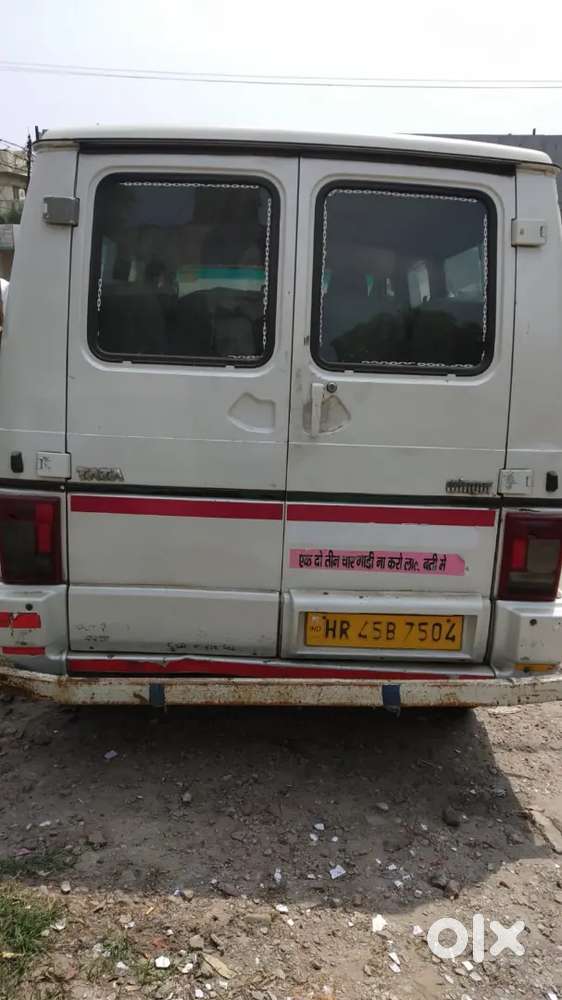 Tata Winger Deluxe 2016