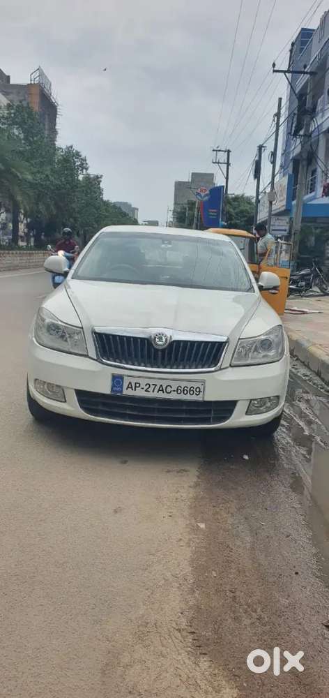Skoda Laura Elegance Tdi 2009