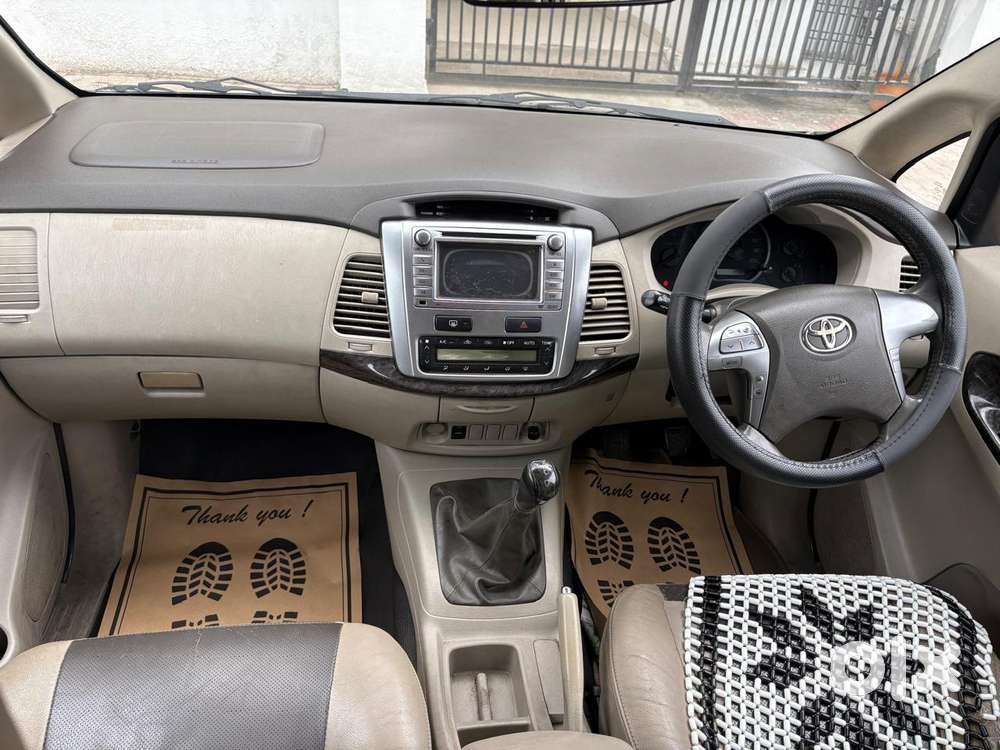 Toyota Innova 2.5 Z Diesel 7 Seater Bs Iv, 2014, Diesel