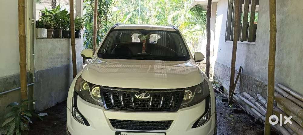 Mahindra Xuv500 Diesel 2015 With 94000 Km Driven