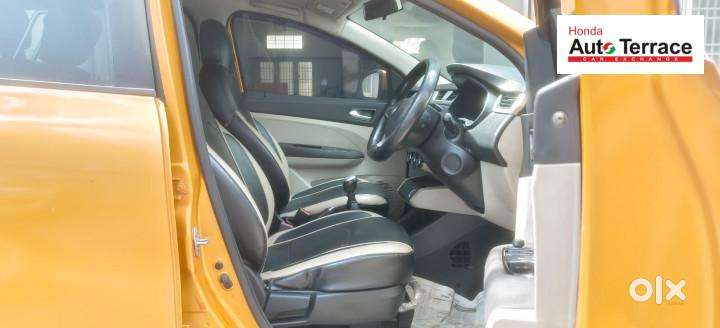 Renault Triber Rxz, 2019, Petrol