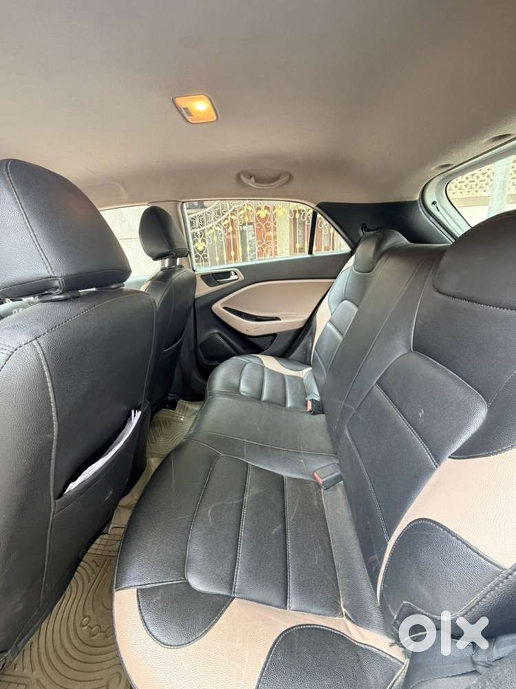 Hyundai Elite I20 Petrol 34700 Km Driven