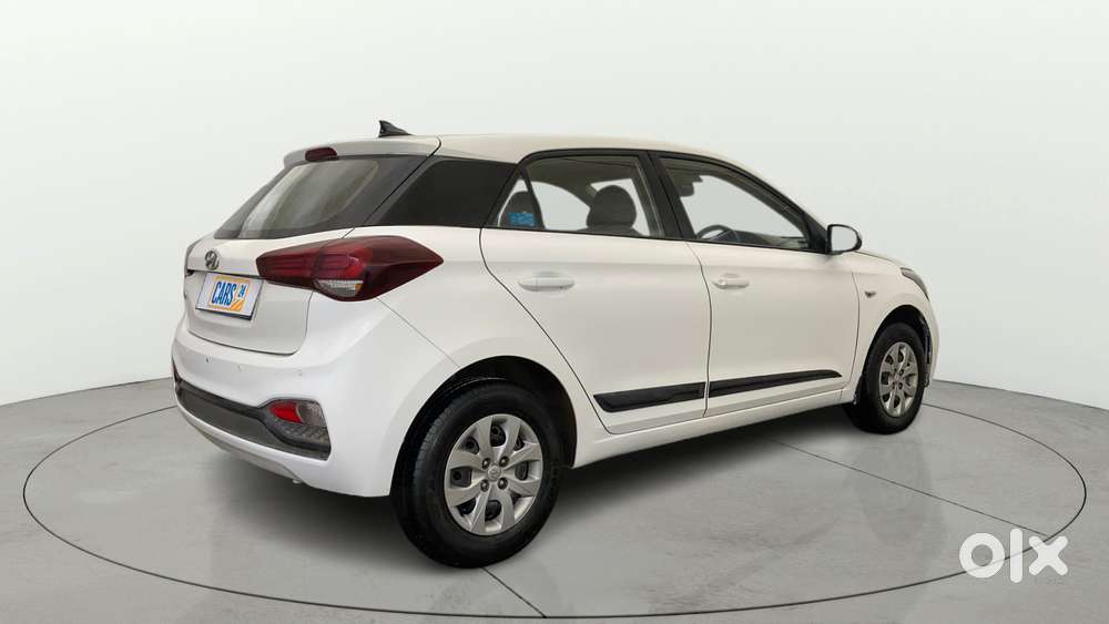 Hyundai Elite I20 [2017-2018] 1.2 Magna Executive Cvt, 2018, Petrol