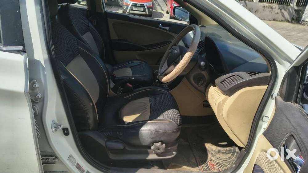 Hyundai Verna Fluidic 1.6 Vtvt Sx, 2013, Diesel