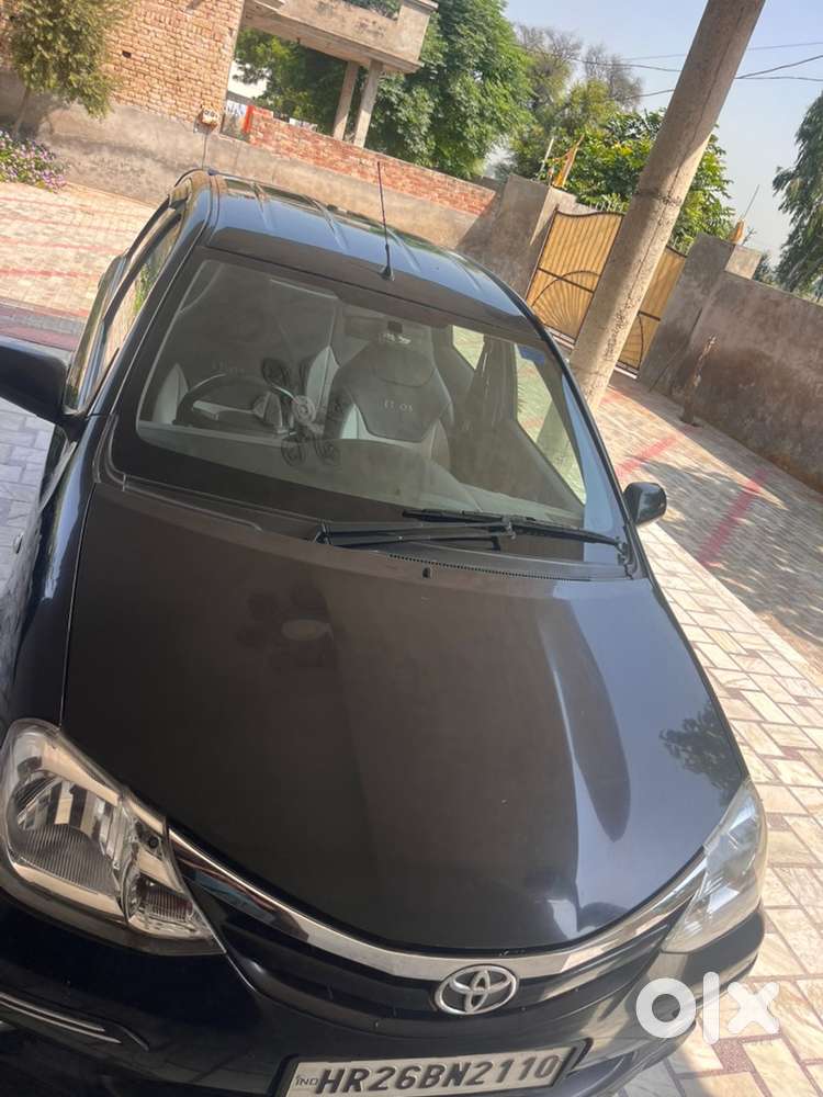Toyota Etios Liva 2011