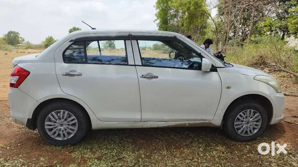 Maruti Suzuki Dzire 2019 Diesel 175000 Km Driven