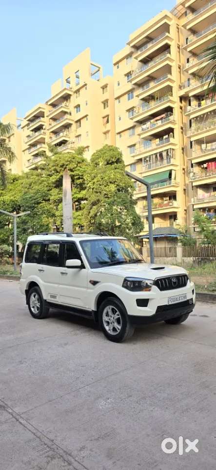 Mahindra Scorpio S10, 2016, Diesel