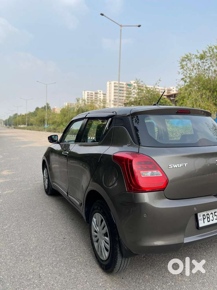 Maruti Suzuki Swift Vxi, 2020, Petrol
