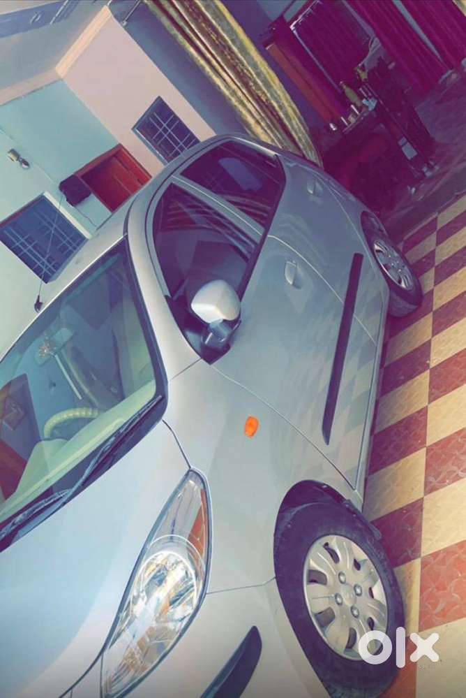 Hyundai I10 Petrol 105000 Km Driven