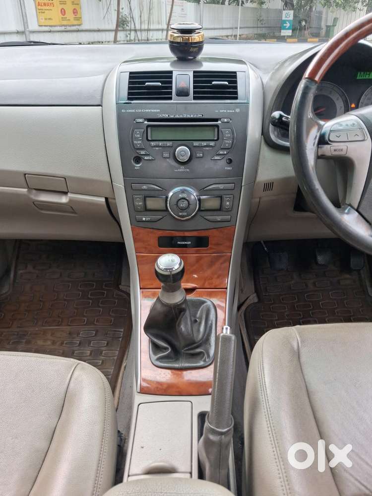 Toyota Corolla Altis G, 2010, Petrol