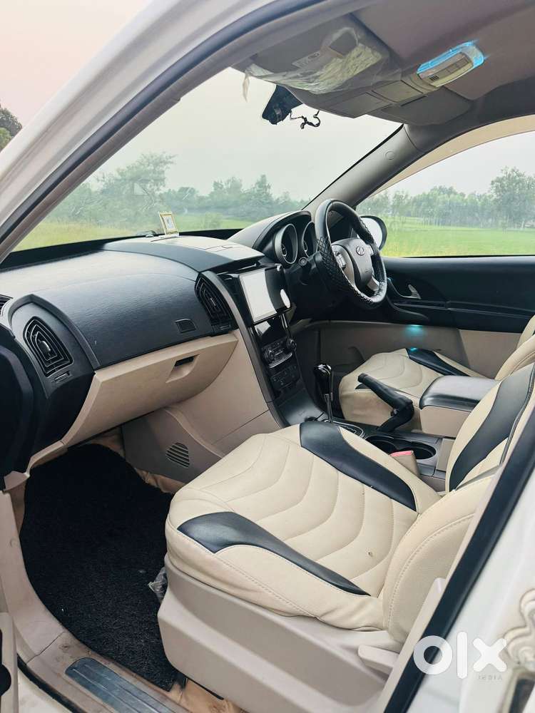 Mahindra Xuv500 At W6 2wd, 2017, Diesel