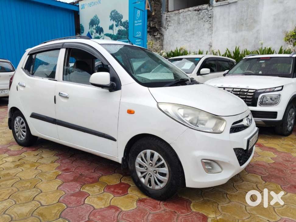 Hyundai I10 Sportz Option, 2016, Petrol