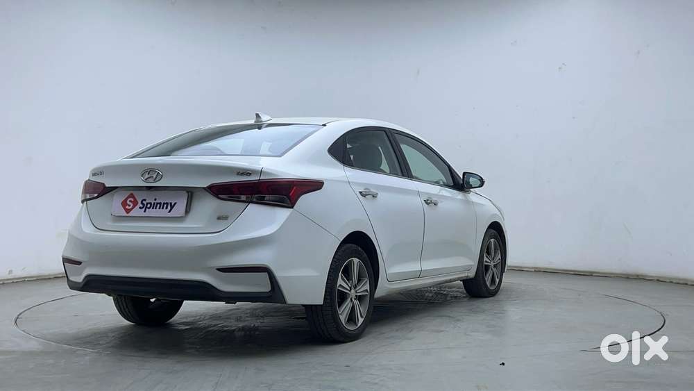 Hyundai Verna 1.6 Crdi Sx Option, 2018, Diesel