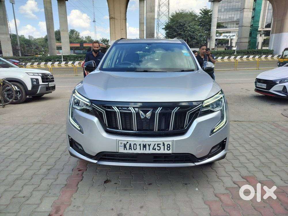 Mahindra Xuv700 2.0 Ax 5 Petrol At Str, 2022, Petrol