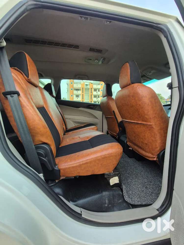 Mahindra Marazzo 2023 Diesel 77027 Km Driven