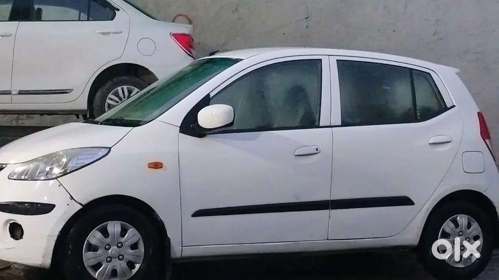 Hyundai I10 2010 Petrol 45000 Km Driven.rc And Insurance Expired