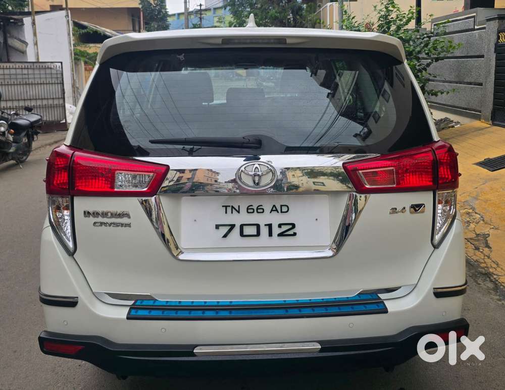 Toyota Innova Crysta 2.4 V 8 Str, 2020, Diesel