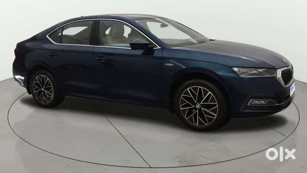 Skoda Octavia 2.0 L K Tsi At, 2023, Petrol
