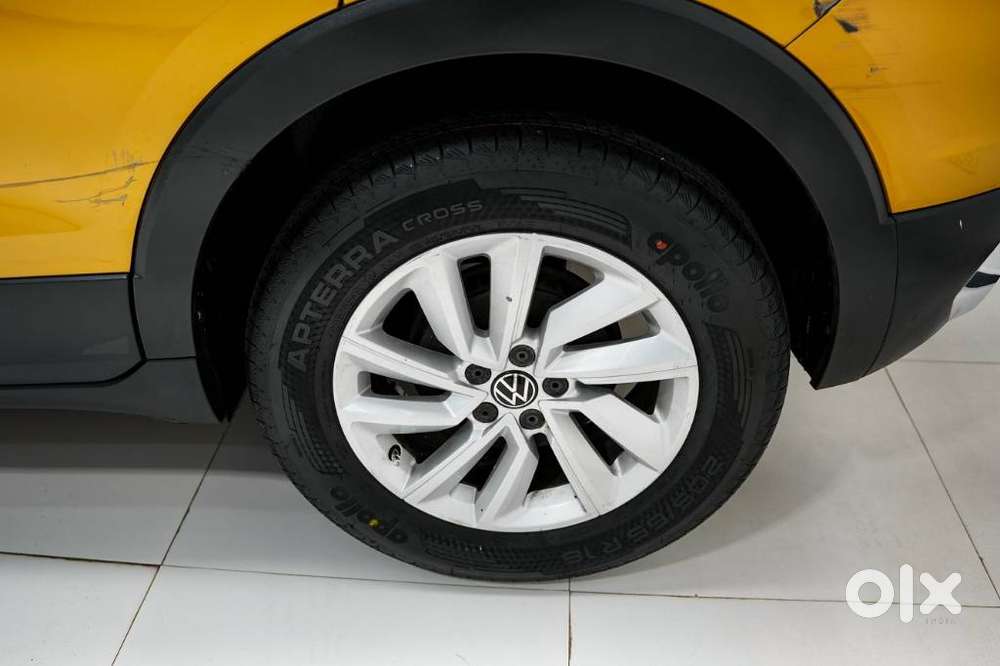 Volkswagen Taigun 1.0 Tsi Highline At, 2021, Petrol