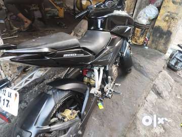 Pulsar on sale 200 olx