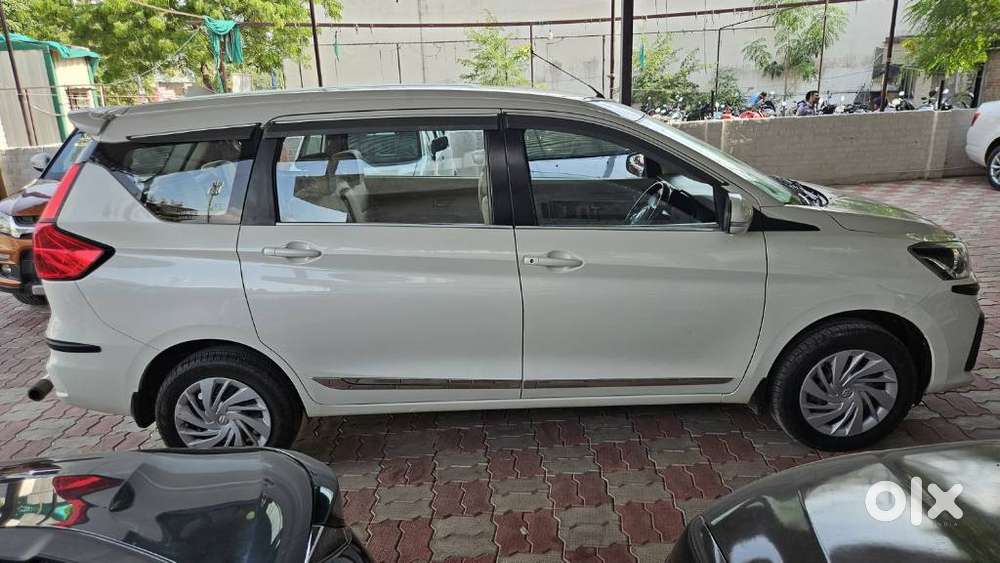 Maruti Suzuki Ertiga Vxi, 2022, Petrol