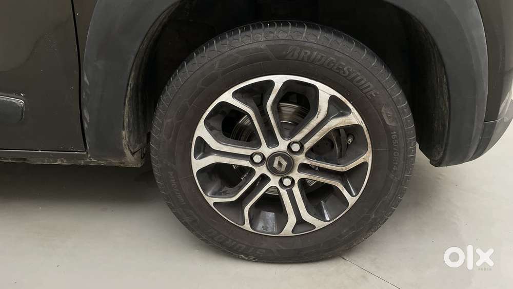 Renault Kwid 1.0 Rxt Amt, 2022, Petrol
