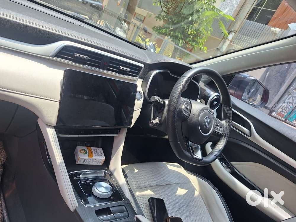 Mg Zs Ev Exclusive Pro Iconic Ivory, 2024, Electric