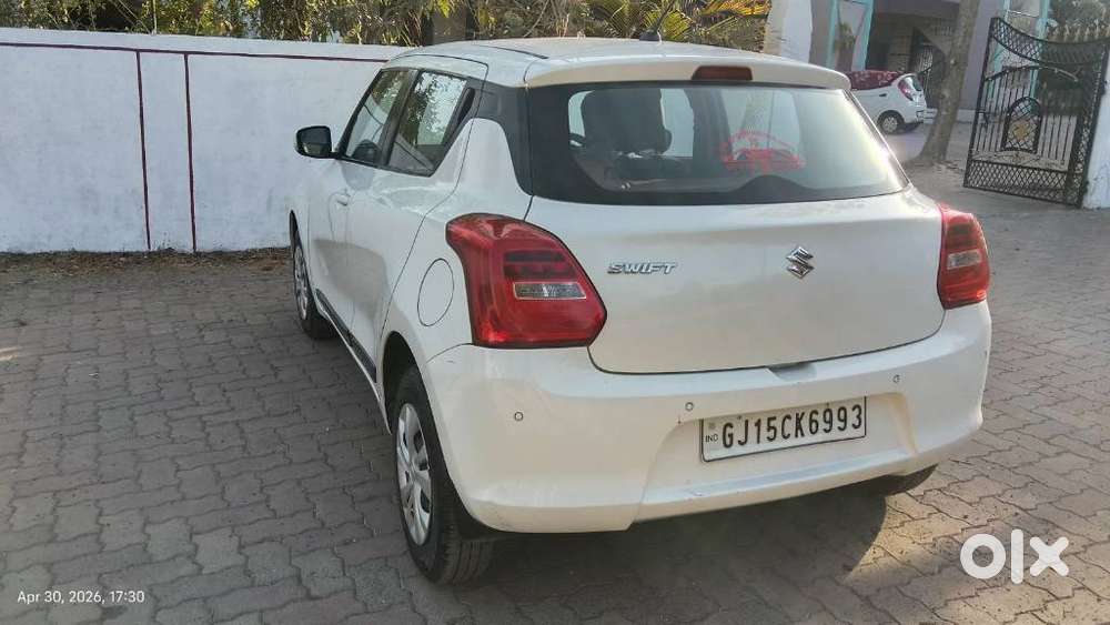 Maruti Suzuki Swift Vxi + Manual, 2020, Petrol
