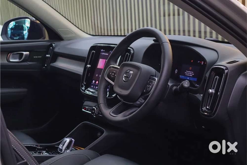Volvo Xc40 B4 Ultimate, 2023, Petrol
