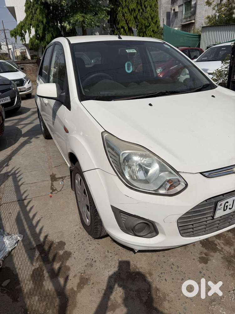 Ford Figo 2012-2015 Diesel Zxi, 2013, Diesel