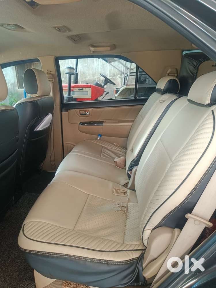 Toyota Fortuner 2011-2016 4x4 Mt, 2014, Diesel