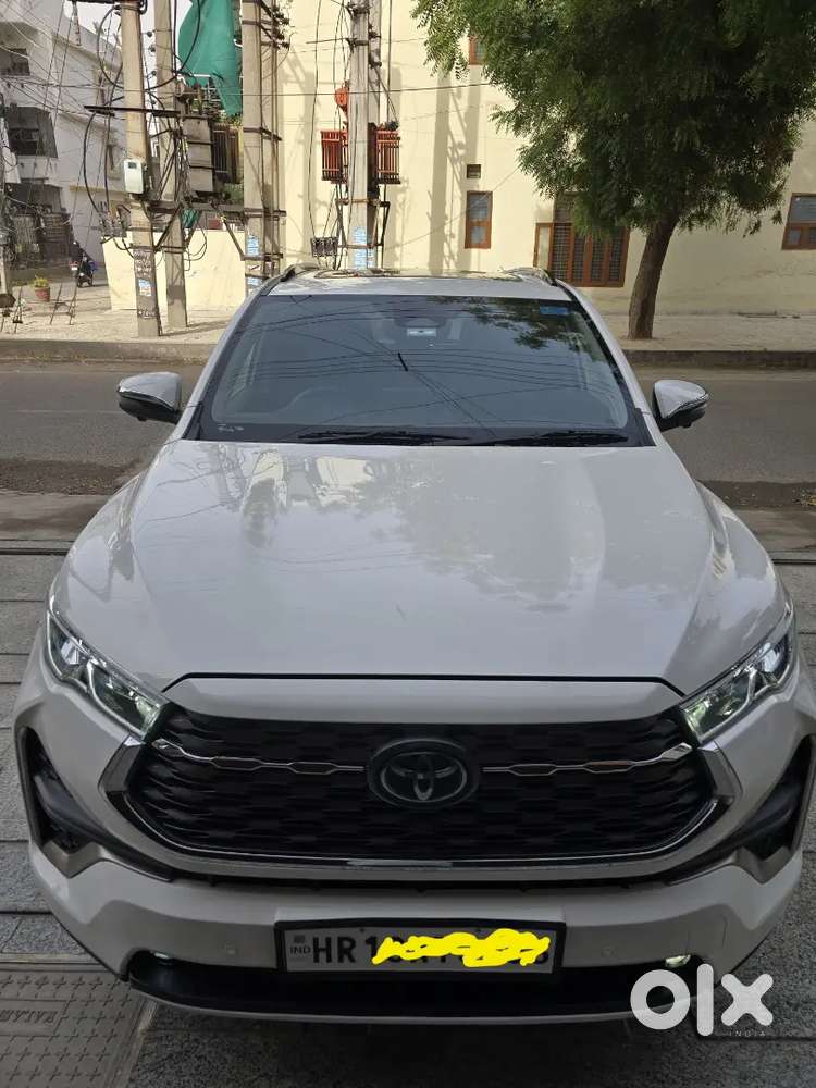Toyota Innova Hycross 2024 Hybrid