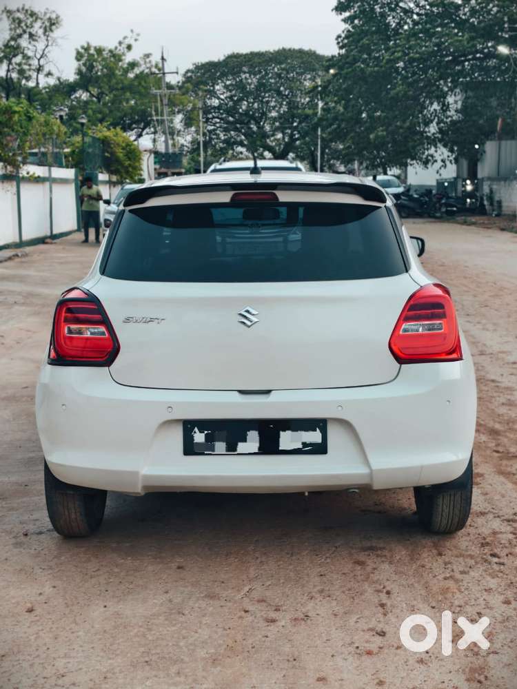 Maruti Suzuki Swift Vxi Abs Bsiv, 2022, Petrol
