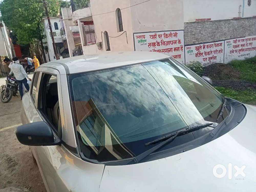Maruti Suzuki Swift Lxi 2018