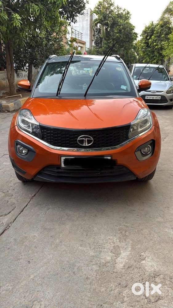 Tata Nexon Xz+ Dt Bsiv (diesel)