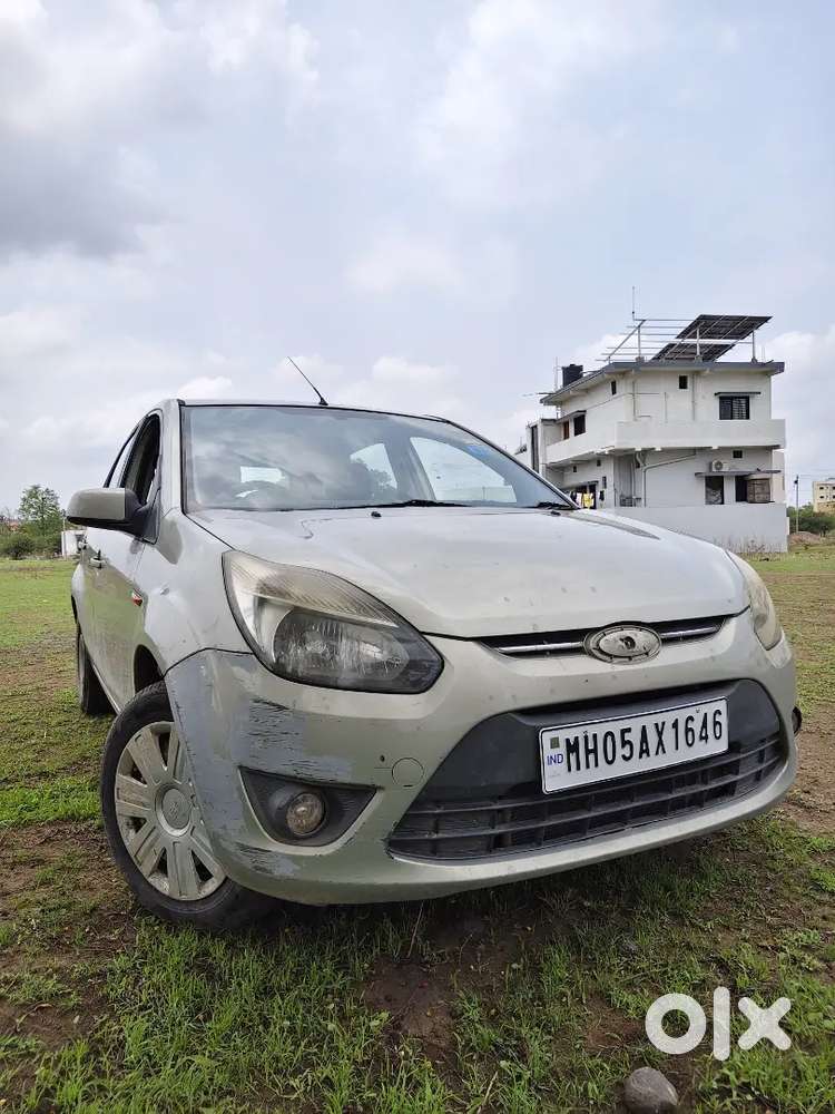 Ford Figo Trend 2011 Petrol Second