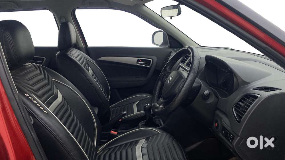 Maruti Suzuki Vitara Brezza Zdi Plus Dual Tone, 2017, Diesel