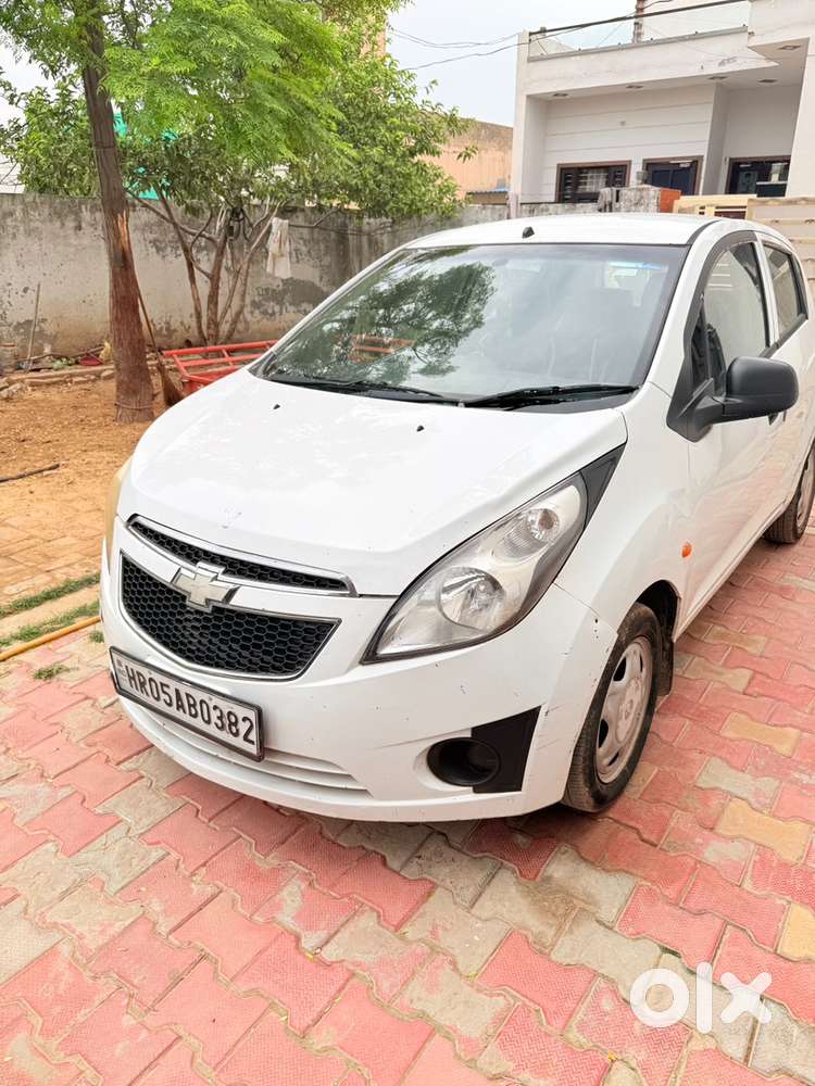 Chevrolet Beat Petrol 2010
