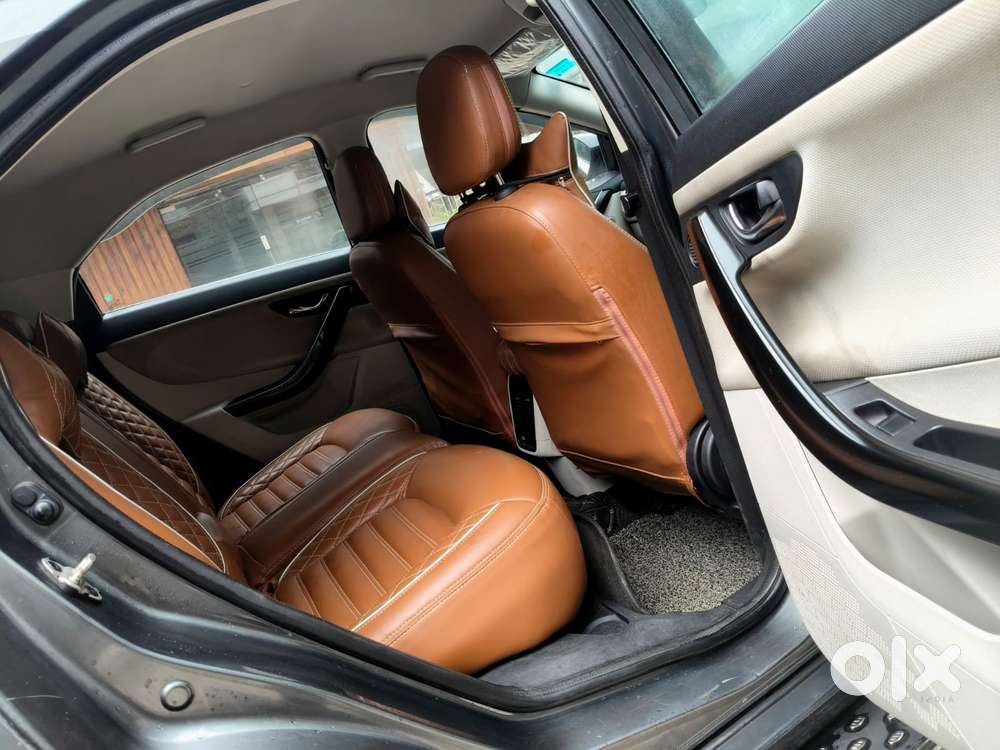 Tata Nexon 1.2 Revotron Xza Plus, 2020, Petrol